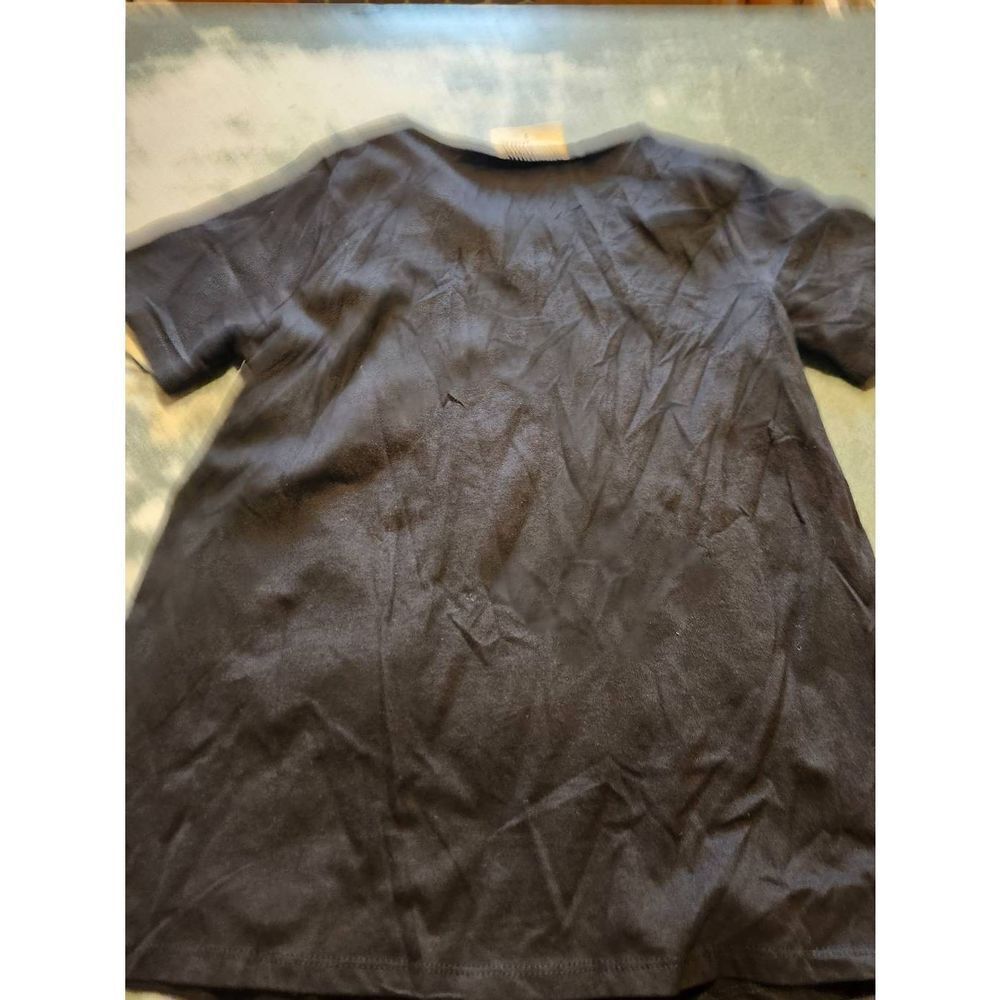 *3/20* Savannah Black Short Sleeve Tee with White Tiger and Floral Print - Picture 5 of 5